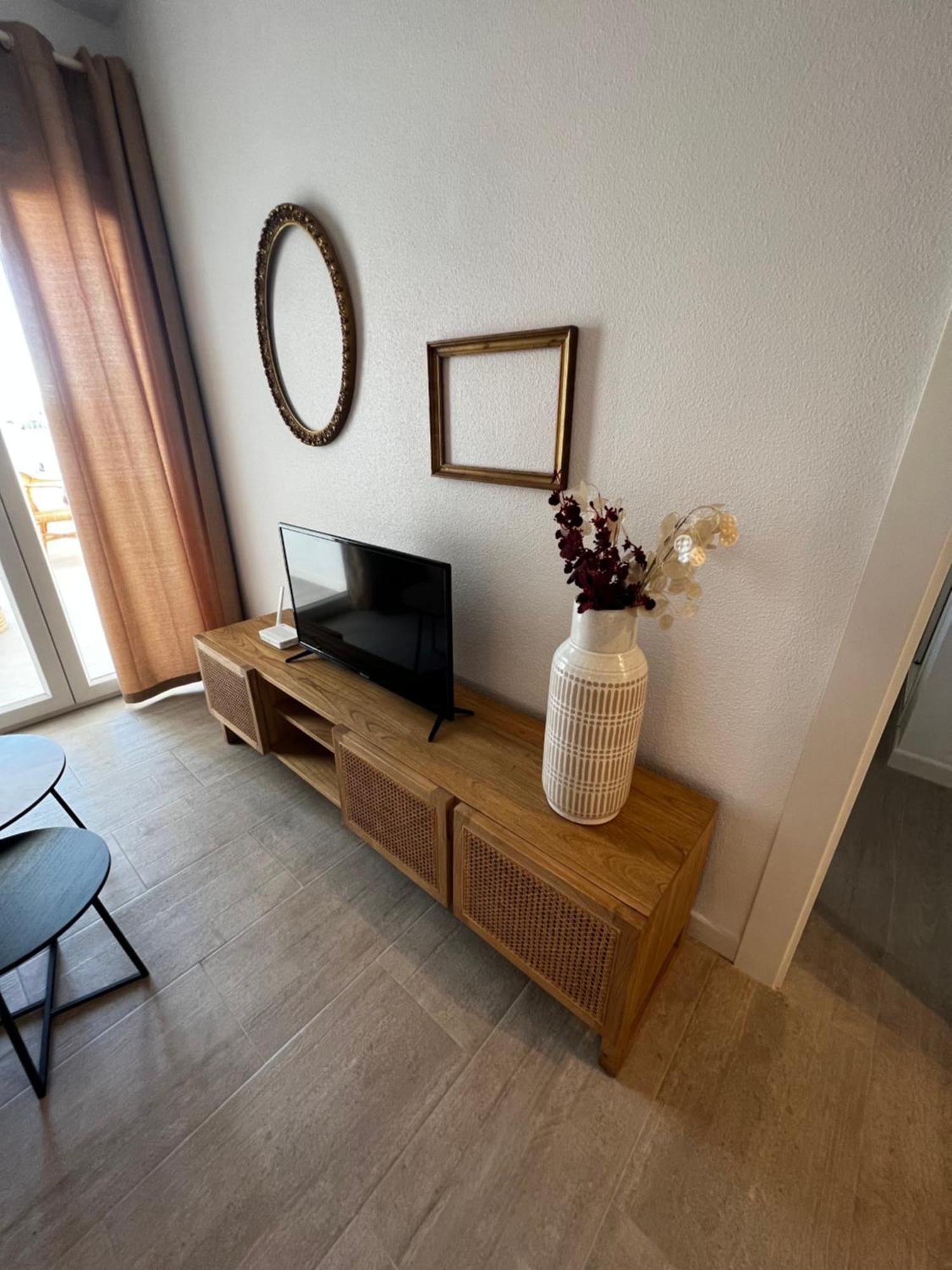 Costa Este Apartments - تورّيفيِخا المظهر الخارجي الصورة