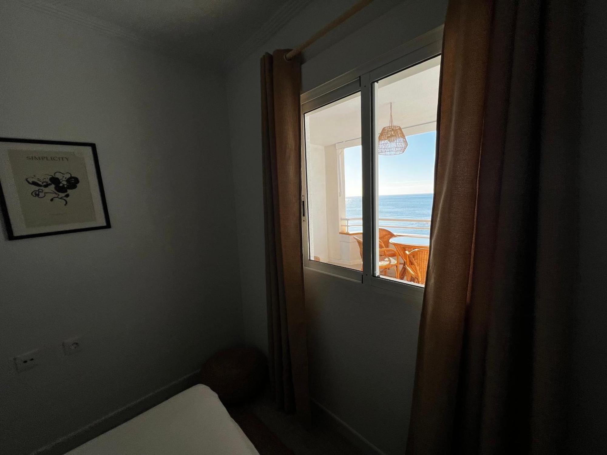 Costa Este Apartments - تورّيفيِخا المظهر الخارجي الصورة